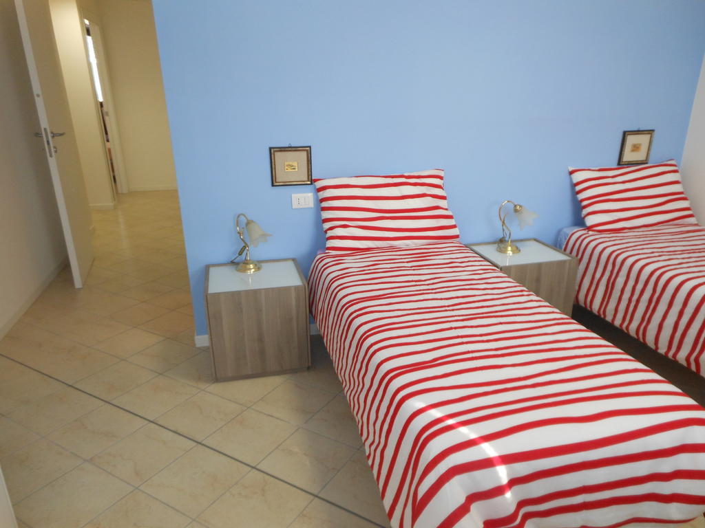 B&B Relax Βιτσέντζα Δωμάτιο φωτογραφία
