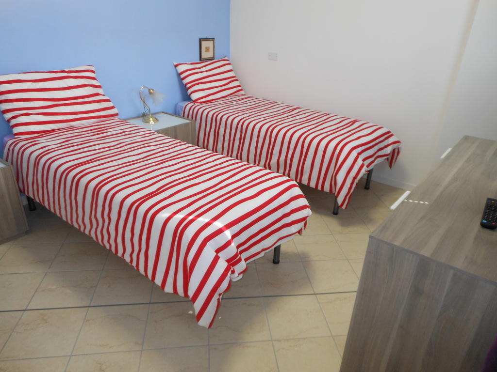 B&B Relax Βιτσέντζα Δωμάτιο φωτογραφία